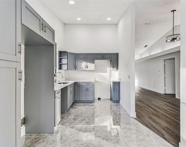 1734 Rumar Lane - Photo Thumbnail 44