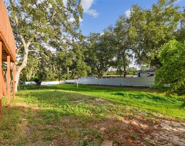 1734 Rumar Lane - Photo Thumbnail 31