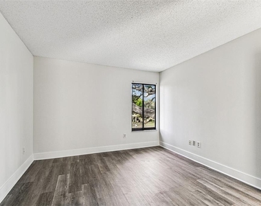 1734 Rumar Lane - Photo Thumbnail 70