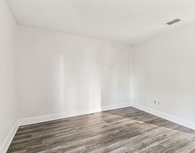 1734 Rumar Lane - Photo Thumbnail 77