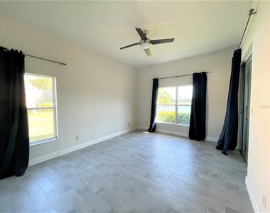 3913 Kiawa Drive - Photo Thumbnail 10
