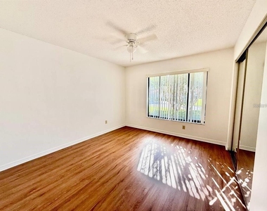 18308 Aintree Court - Photo Thumbnail 4