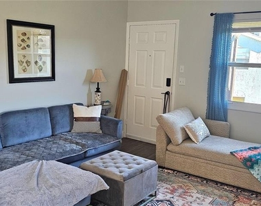 3775 59th Avenue W - Photo Thumbnail 5