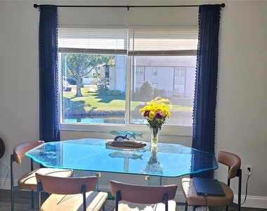 3775 59th Avenue W - Photo Thumbnail 2