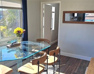 3775 59th Avenue W - Photo Thumbnail 4