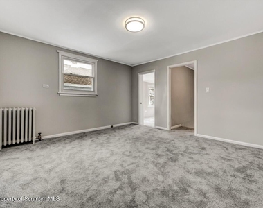 814 S Webster Avenue - Photo Thumbnail 42