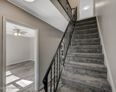 814 S Webster Avenue - Photo Thumbnail 24