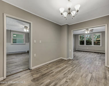 814 S Webster Avenue - Photo Thumbnail 10
