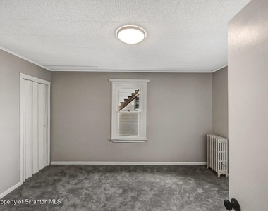 814 S Webster Avenue - Photo Thumbnail 35