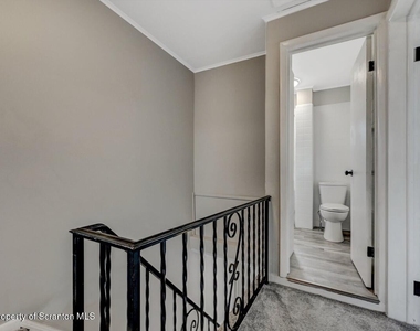 814 S Webster Avenue - Photo Thumbnail 31