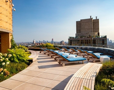6th Avenue, New York, NY 10001 - Photo Thumbnail 6