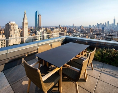 6th Avenue, New York, NY 10001 - Photo Thumbnail 5