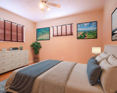6613 Southwind Drive - Photo Thumbnail 12