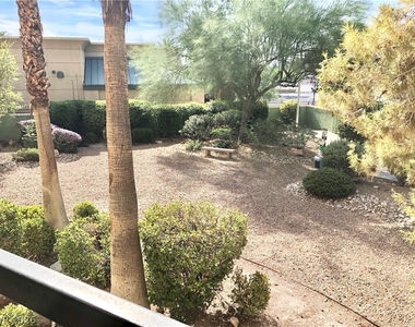 270 Flamingo Road - Photo Thumbnail 17