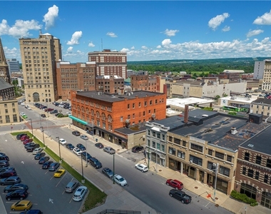 221 Elizabeth Street - Photo Thumbnail 2