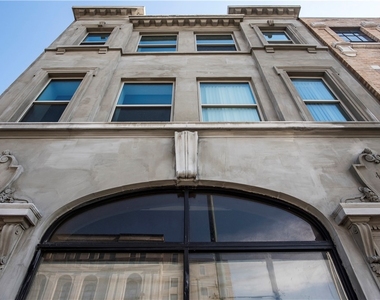221 Elizabeth Street - Photo Thumbnail 1