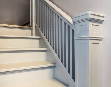 221 Elizabeth Street - Photo Thumbnail 4