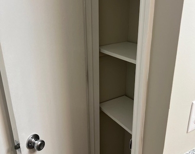 8 Melissa Circle - Photo Thumbnail 39