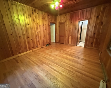 998 Highland Circle Se - Photo Thumbnail 24