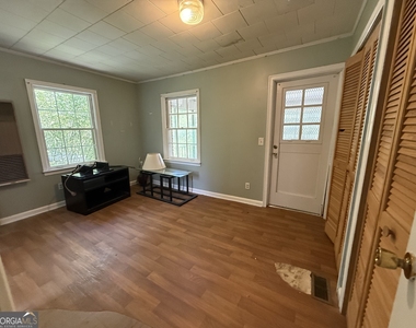 998 Highland Circle Se - Photo Thumbnail 19