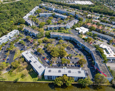119 Royal Park Drive - Photo Thumbnail 29