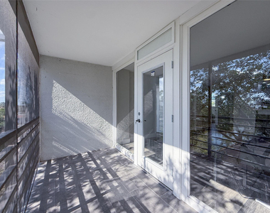 119 Royal Park Drive - Photo Thumbnail 27