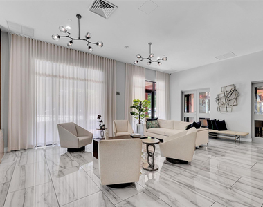 110 N Federal Highway - Photo Thumbnail 19
