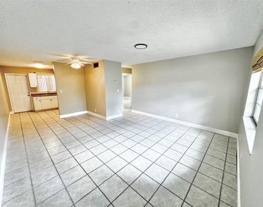 1841 Sw 22nd Street - Photo Thumbnail 2
