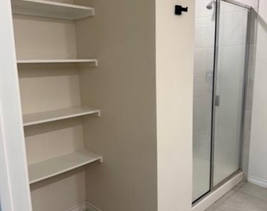 1412 Chestnut Cove Drive - Photo Thumbnail 17