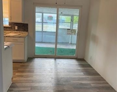 2119 Tecumseh Trace - Photo Thumbnail 2