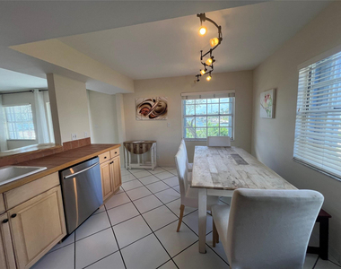 355 Virginia Street - Photo Thumbnail 21