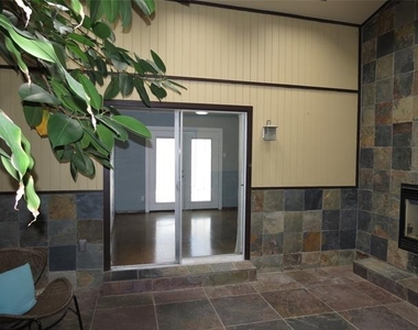 10505 Swallow Lane - Photo Thumbnail 12
