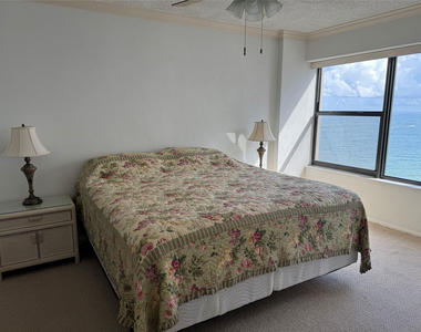 3800 N Galt Ocean Drive - Photo Thumbnail 17
