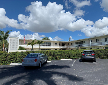 3205 Se 7th Street - Photo Thumbnail 16