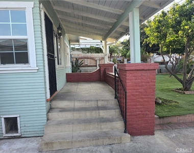 6126 Springvale - Photo Thumbnail 2