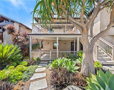 826 Cliff Drive - Photo Thumbnail 12