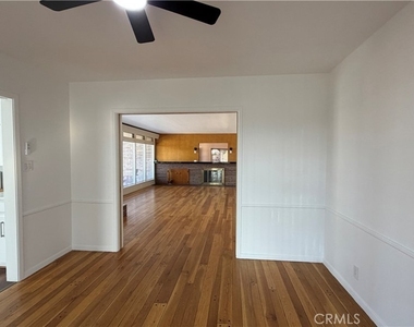 3590 Buchanan Street - Photo Thumbnail 14