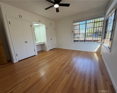3590 Buchanan Street - Photo Thumbnail 23