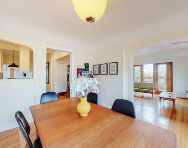 3627 Crestmont Avenue - Photo Thumbnail 6