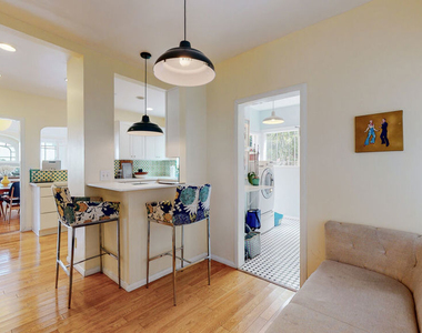 3627 Crestmont Avenue - Photo Thumbnail 9