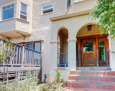 3627 Crestmont Avenue - Photo Thumbnail 45
