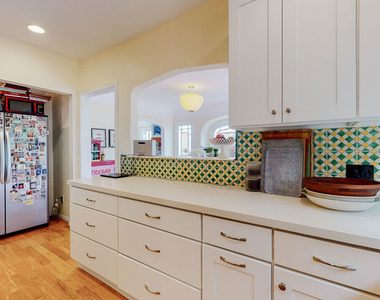3627 Crestmont Avenue - Photo Thumbnail 14