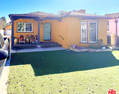 2652 S Bedford Street - Photo Thumbnail 1