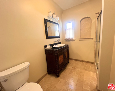 2652 S Bedford Street - Photo Thumbnail 13
