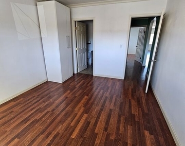 2737 S Robertson Boulevard - Photo Thumbnail 6