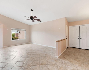 44030 Mariposa Court - Photo Thumbnail 5