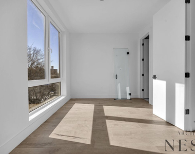 1696 Pacific Street - Photo Thumbnail 10