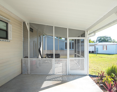 14 Jacaranda Lane - Photo Thumbnail 9