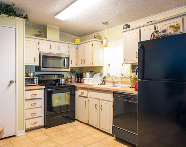 14 Jacaranda Lane - Photo Thumbnail 15