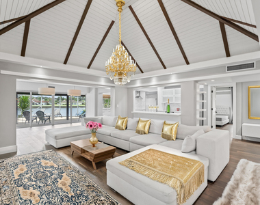 6106 Royal Poinciana Lane - Photo Thumbnail 1